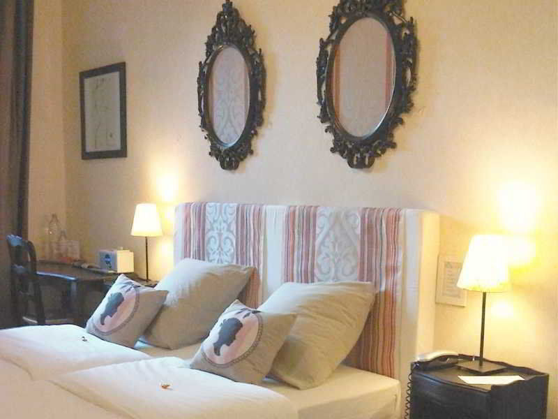 Hotel Amista Marseille - Ancien Hotel Saint Louis - Vieux Port Екстер'єр фото