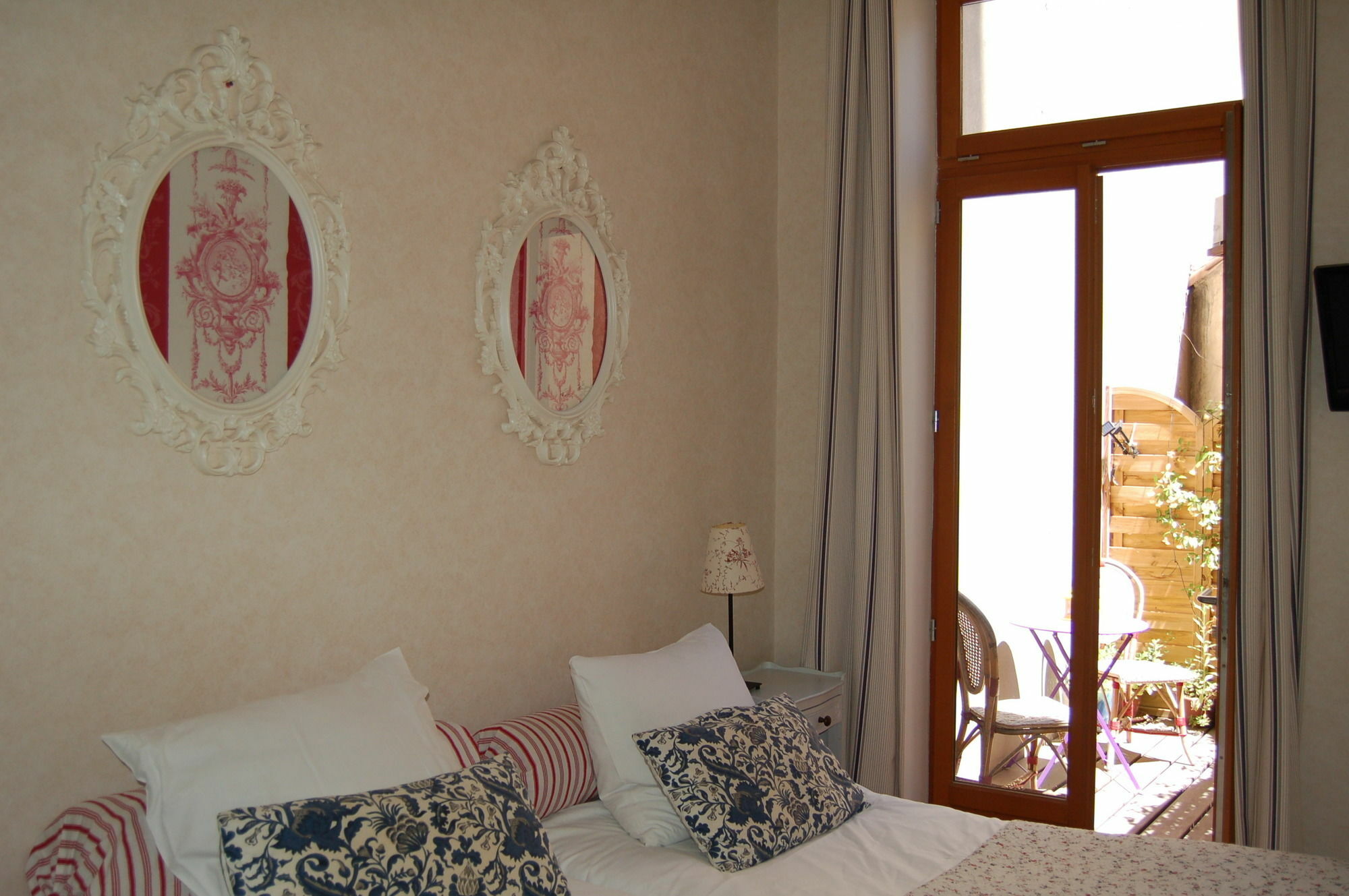 Hotel Amista Marseille - Ancien Hotel Saint Louis - Vieux Port Екстер'єр фото