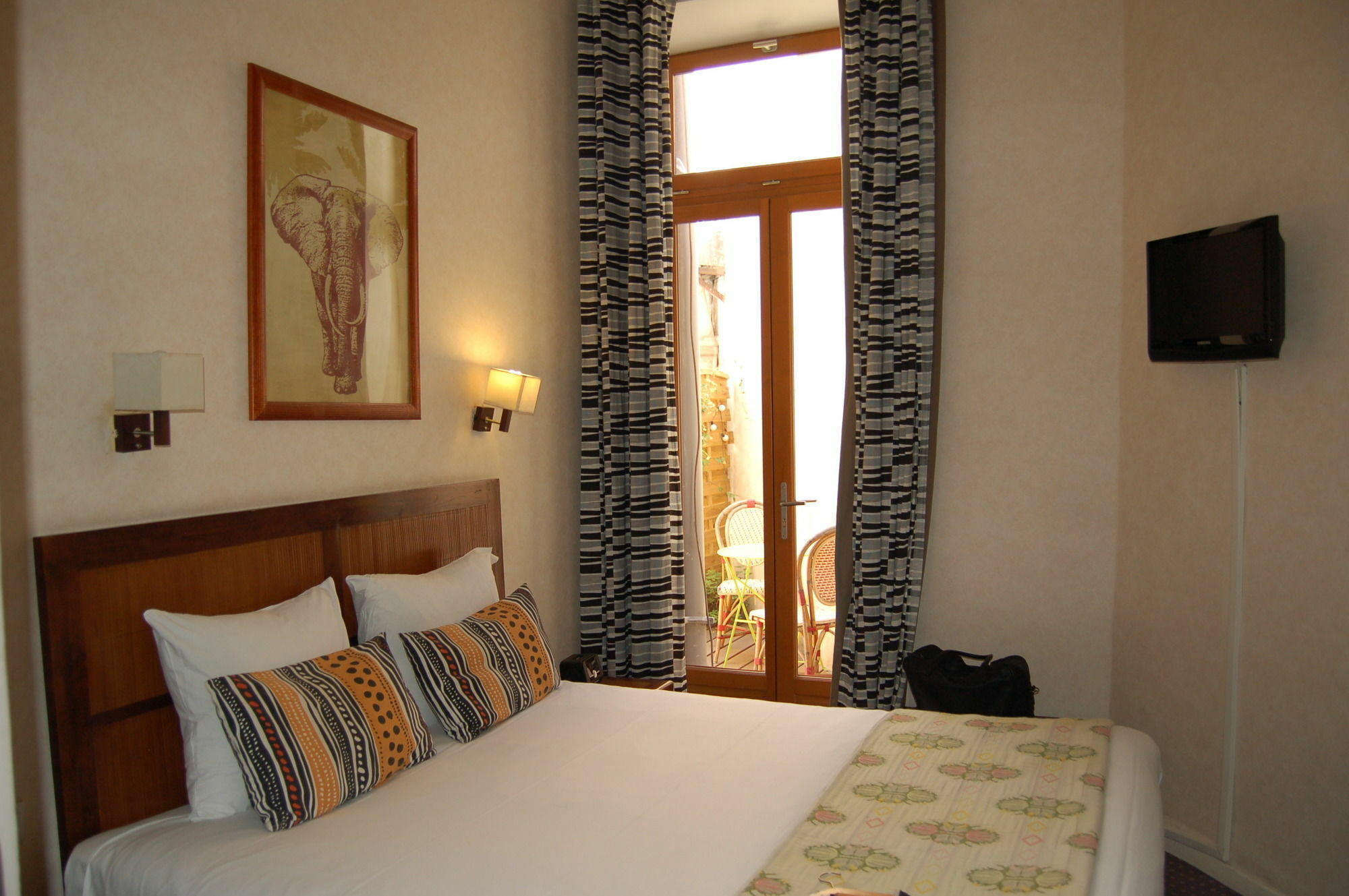 Hotel Amista Marseille - Ancien Hotel Saint Louis - Vieux Port Екстер'єр фото